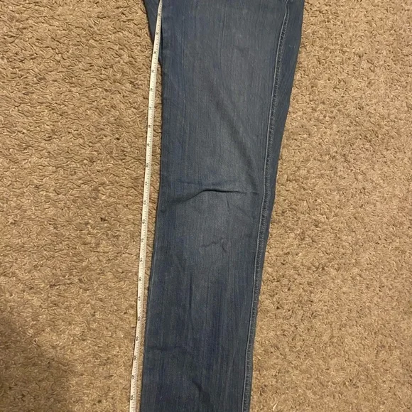 Lightweight denim cropped pants from NYDJ - Picture 7 of 8